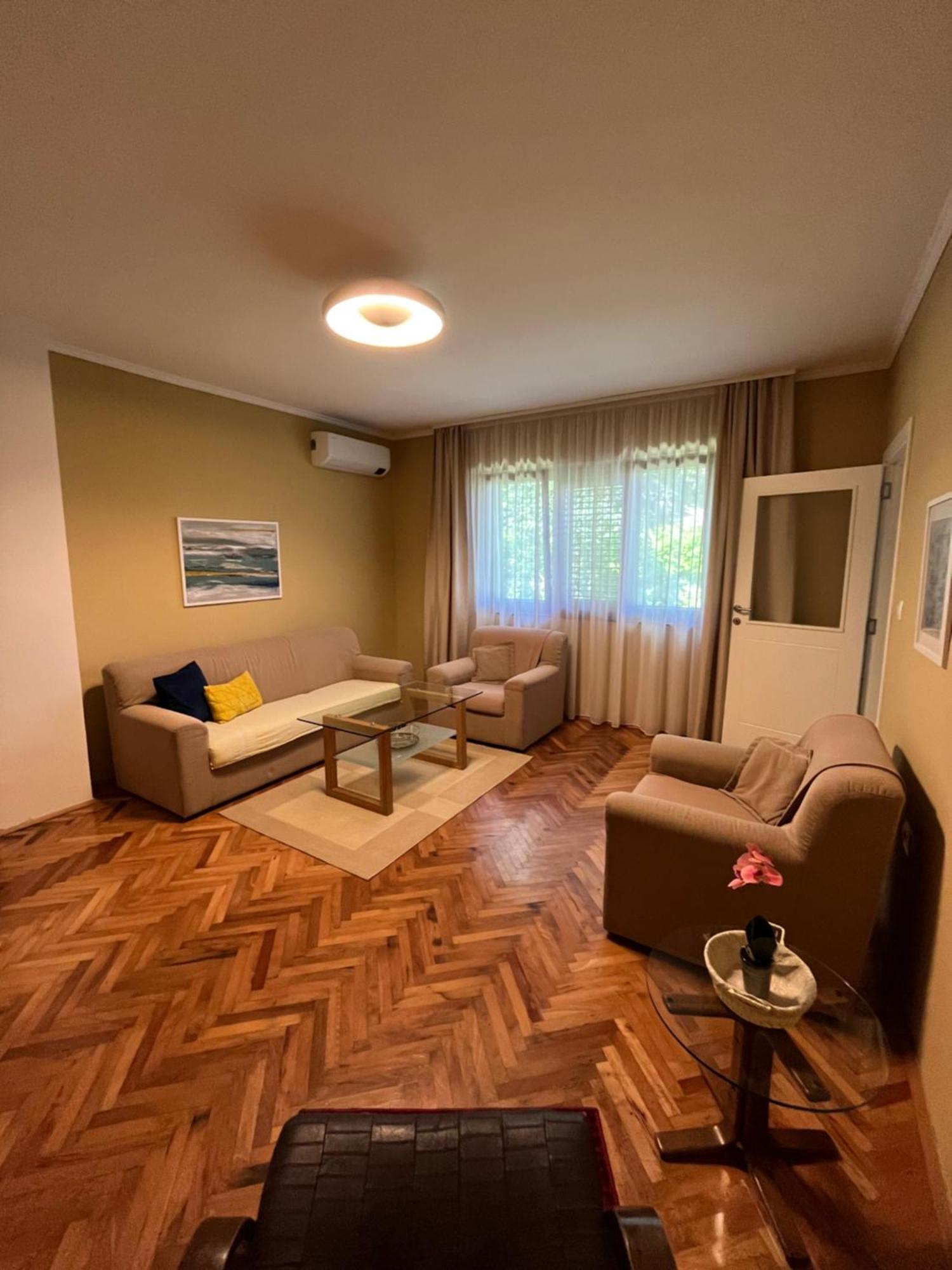 Old Niksic Apartment Bagian luar foto